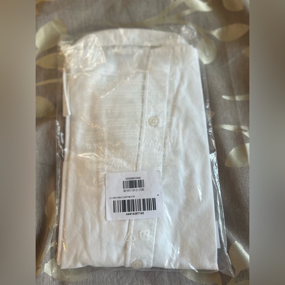 2 Old Navy Uniform White Oxford Stretch Shirt for Boys Size M (8) NWT - Picture 9 of 12